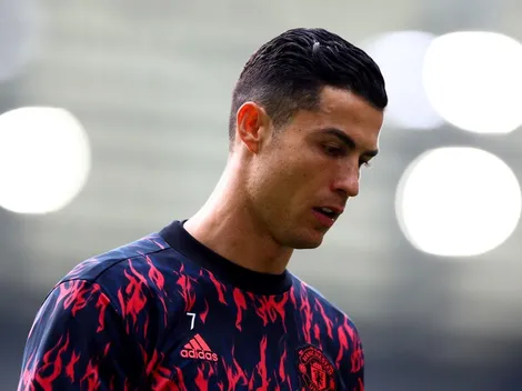Eita! Cristiano Ronaldo é punido por dar tapa e derrubar celular de adolescente