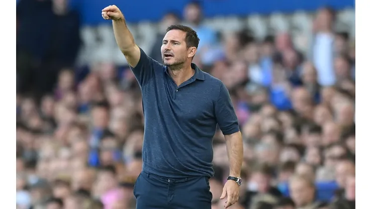 Everton, de Frank Lampard, rejeitou proposta do Chelsea por atacante