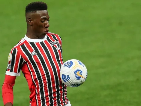 São Paulo recebe proposta da Ligue 1 por Léo; zagueiro decide o que quer fazer