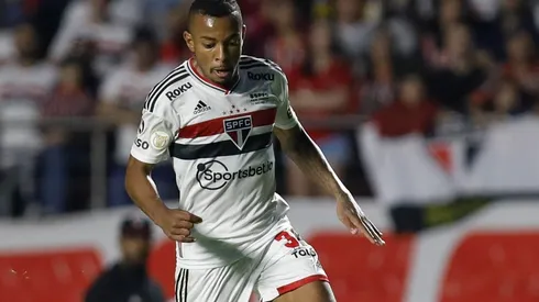 Welington, lateral-esquerdo do São Paulo (Foto: Getty Images)