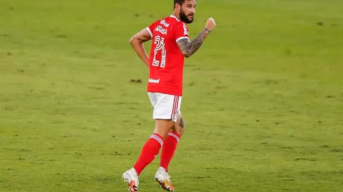 Boschilia está prestes a deixar o Internacional e acertar com rival da Série A