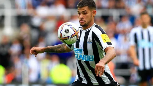 Bruno Guimarães foi um dos principais destaques da vitória do Newcastle na primeira rodada da Premier League (Foto: Reprodução)