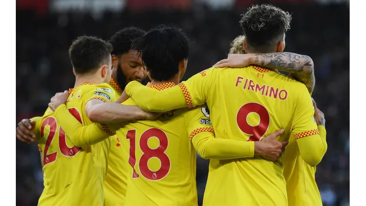 Jogadores do Liverpool comemoram gol (Foto: Getty Images)