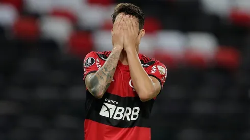 Gustavo Henrique, hoje no Fenerbahçe, pode retornar ao Flamengo