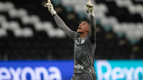 John, goleiro do Santos, procurado pelo São Paulo (Foto: Getty Images)