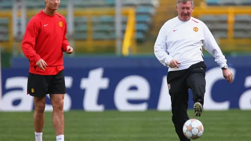 Alex Ferguson foi chamado para ajudar na permanência de Cristiano Ronaldo no United