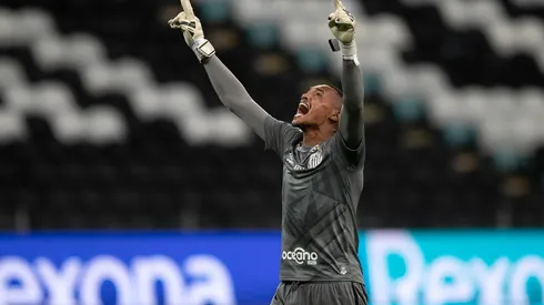 John, goleiro do Santos (Foto: Getty Images)