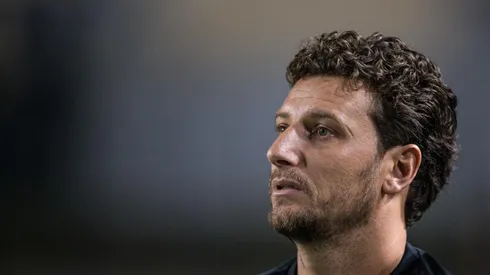 Elano foi confirmado como novo treinador do Náutico