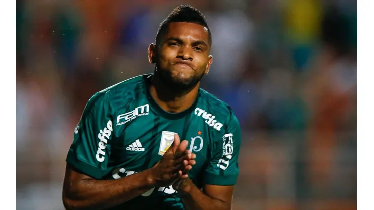 Miguel Borja, em campo pelo Palmeiras (Foto: Getty Images)