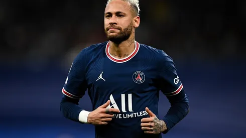 Contrato de Neymar com o PSG vai até 2027