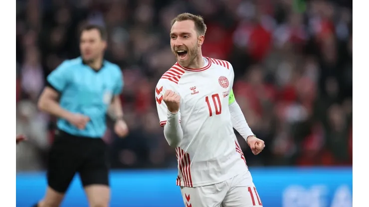 Christian Eriksen tem prazo para definir futuro
