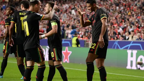 Jogadores do Ajax comemoram gol na Champions League (Foto: Getty Images)