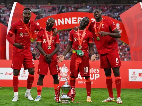 OFICIAL: Liverpool confirma saída de atacante