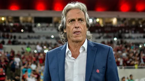 Jornal revela lista de nomes indicados por Jesus ao Fenerbahçe (Foto: Thiago Ribeiro/AGIF)