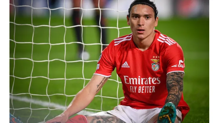 SL Benfica v AFC Ajax: Round Of Sixteen Leg One - UEFA Champions League
