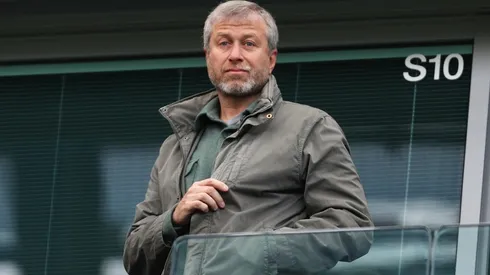 Abramovich se despede do Chelsea (Foto: Paul Gilham/Getty Images)