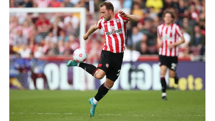Christian Eriksen tem contrato com o Brentford até o final de junho