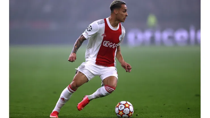 AFC Ajax v Borussia Dortmund: Group C - UEFA Champions League