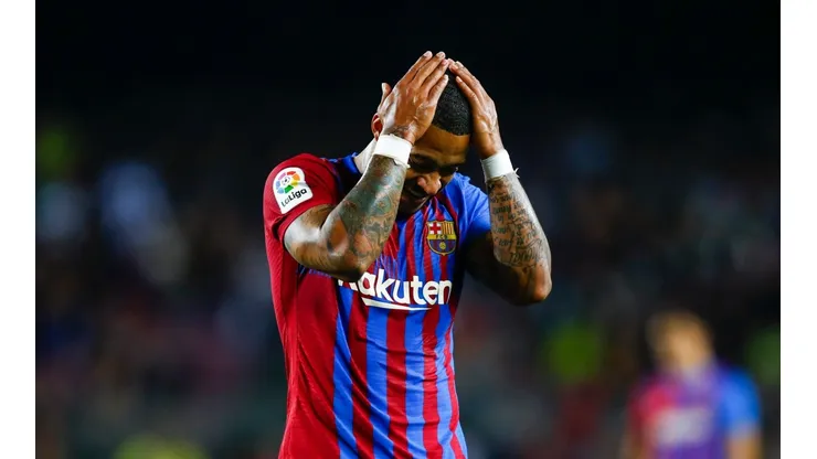 Memphis Depay está na mira da Premier League