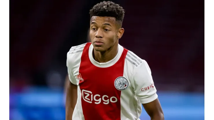 David Neres já tem destino definido para a próxima temporada