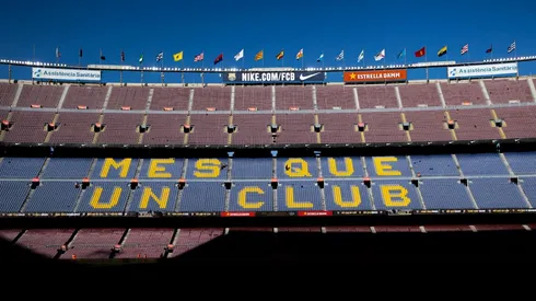 Imagem das arquibancadas do Camp Nou (Foto: Getty Images)