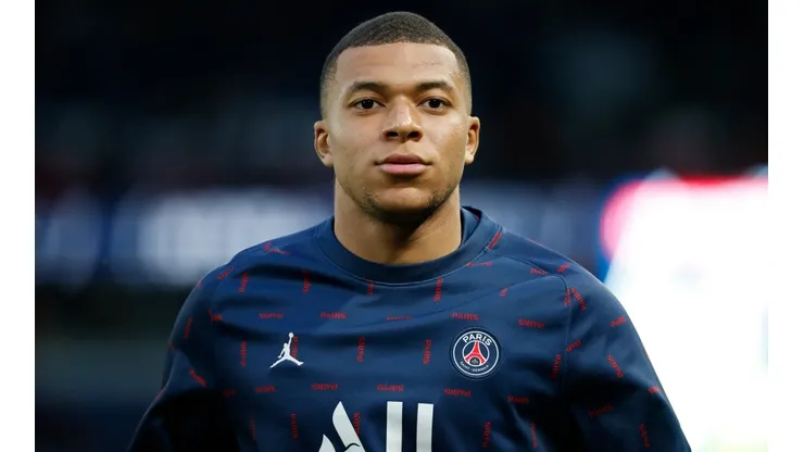 Paris Saint-Germain v RC Lens - Ligue 1 Uber Eats