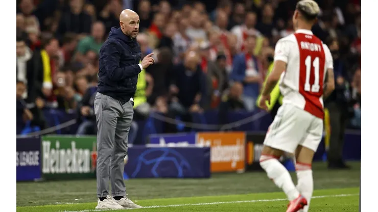 UEFA Champions League"Ajax Amsterdam v Borussia Dortmund"