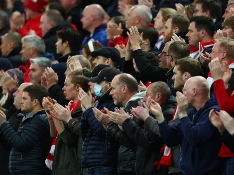 'A rivalidade deve ficar de lado', diz Alisson após gesto da torcida do Liverpool