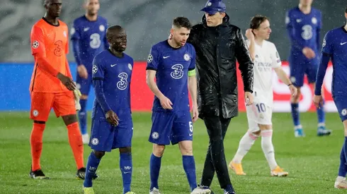 Thomas Tuchel consola Jorginho: meio-campista teve queda de rendimento no Chelsea