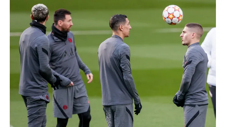 Training and Press conference Paris Saint Germain