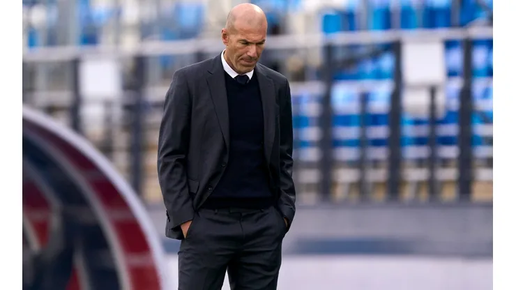 Zidane é o favorito para assumir o posto de treinador do PSG