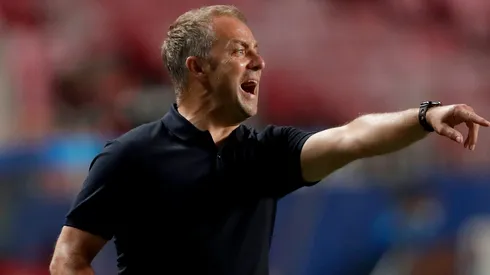 Flick está empolgado com dois jogadores no Barça (Foto: Manu Fernandez/Pool via Getty Images)