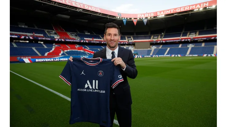 Lionel Messi Arrives at Paris Saint-Germain
