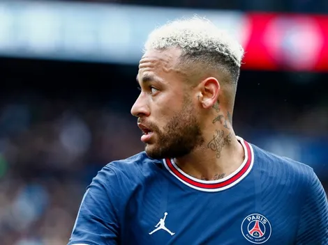 Neymar se manifesta depois de receber vaias da torcida do PSG