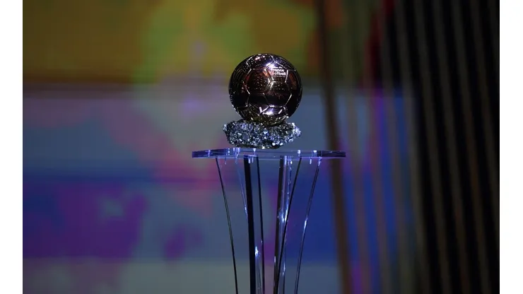 Bola de Ouro concedida pela revista francesa France Football