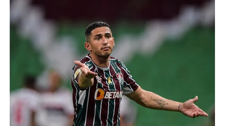 Danilo Barcelos vai ser emprestado pelo Fluminense