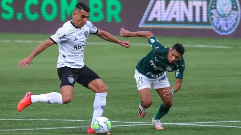 Júnior Alonso foi campeão da tríplice coroa com o Atlético-MG