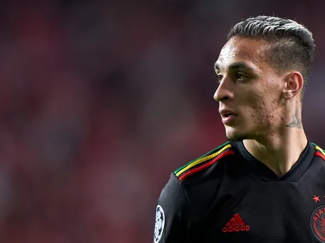 Gigante da Premier League topa pagar valor pedido pelo Ajax e vai avançar por Antony