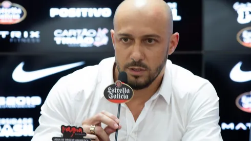 Alessandro Nunes, dirigente do Corinthians (Foto: Daniel Vorley/AGIF)