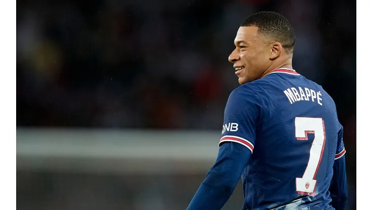 Paris Saint-Germain v Real Madrid: Round Of Sixteen Leg One - UEFA Champions League