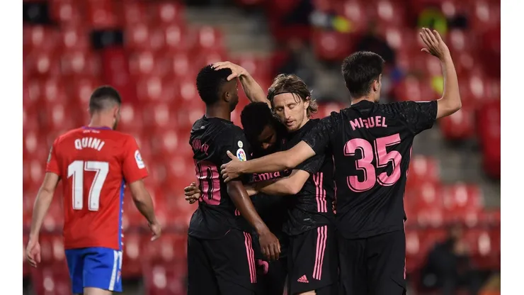 Granada CF v Real Madrid - La Liga Santander