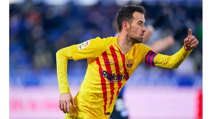 Deportivo Alaves v FC Barcelona - La Liga Santander