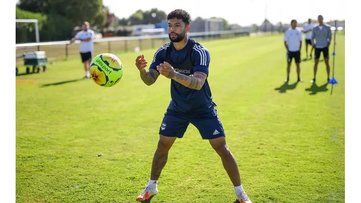 Otávio, do Bordeaux, será contratado pelo Atlético-MG