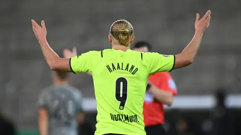 FC St Pauli v Borussia Dortmund – DFB Cup: Round of Sixteen