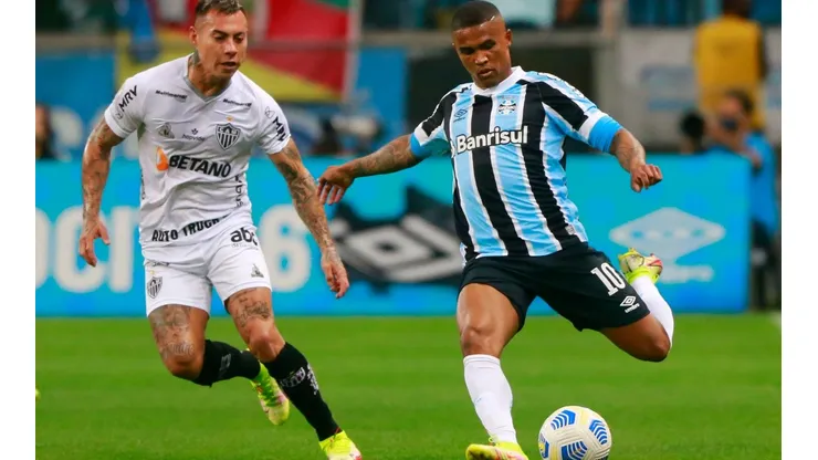 Gremio v Atletico Mineiro - Brasileirao 2021