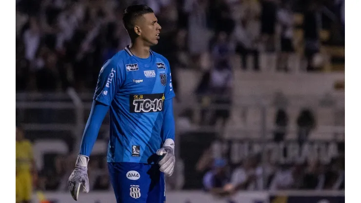Ivan será o novo reforço do Corinthians (Foto: Rebeca Reis/AGIF)