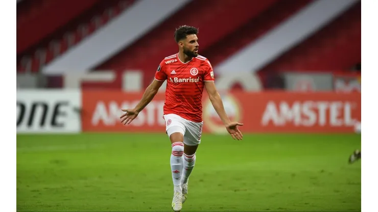 Mais um! Clube europeu faz proposta milionária por Yuri Alberto