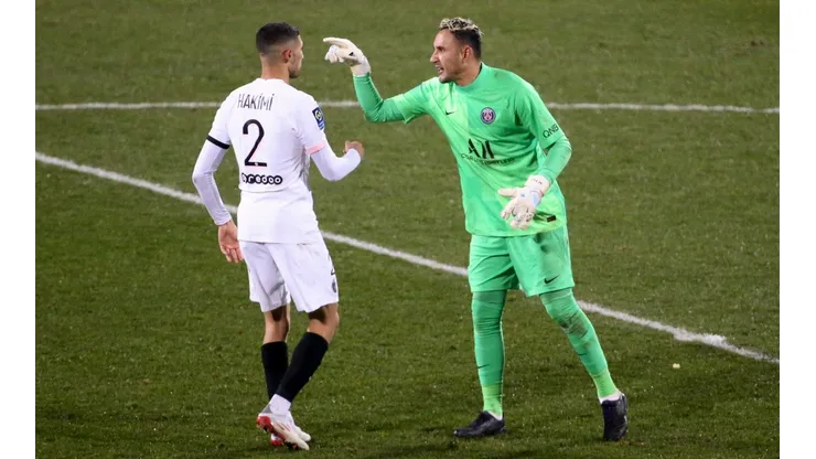 FC Lorient v Paris Saint Germain - Ligue 1