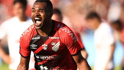 Nikão está próximo de fechar com o Internacional (Foto: Getty Images)