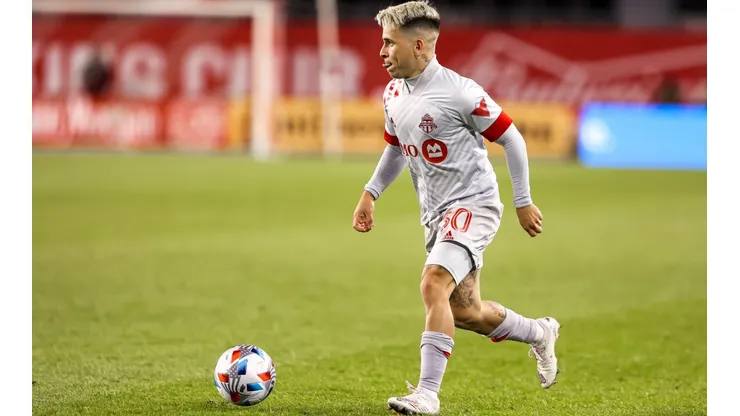 Soteldo defende o Toronto FC